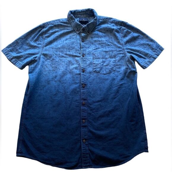 American Eagle Outfitter Men Size LT Blue Short Sleeve Button Up Chambray Shirt - Picture 1 of 12